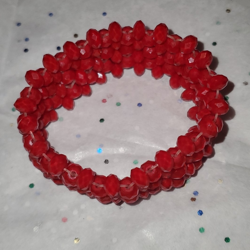 💎 Red Bracelet - Costume Jewelry